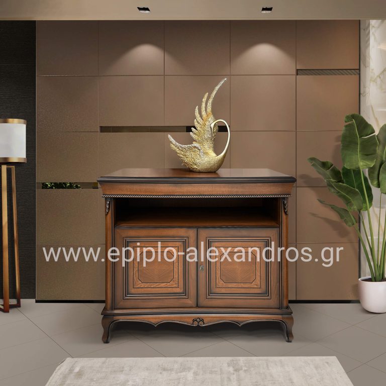 Epiplo-TV-Louis-Quinze_1248532_0